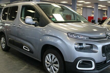 Citroen Berlingo M BlueHDi 130 EAT8 Shine Aut. - Panorama 82.816 km 18.980 &euro; Euskirchen 53881