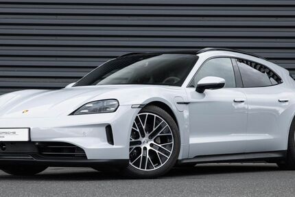 Porsche Taycan 19.900 km 90.890 € Estenfeld 97230