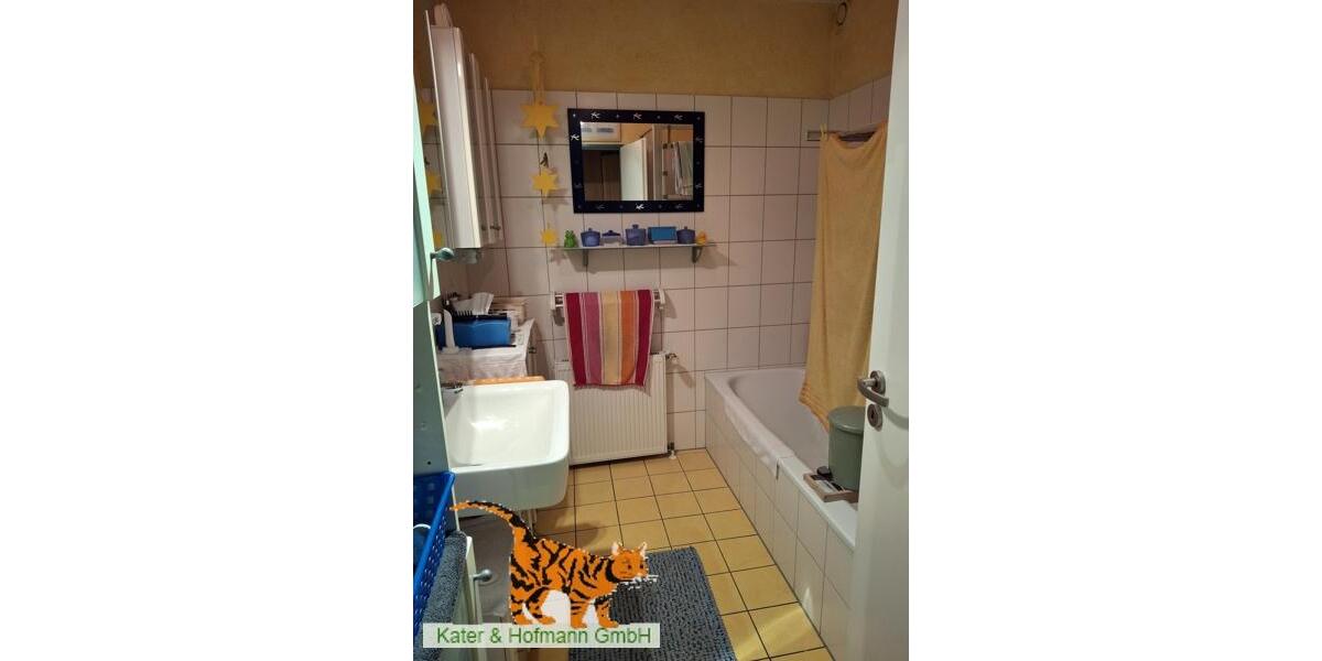 Etagenwohnung Lemgo - 3 Zimmer, 82 m&sup2;, 820&euro; | Angebot:26348221