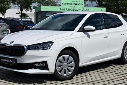 Skoda Fabia 4.649 km 14.987 &euro; Leipzig 04103
