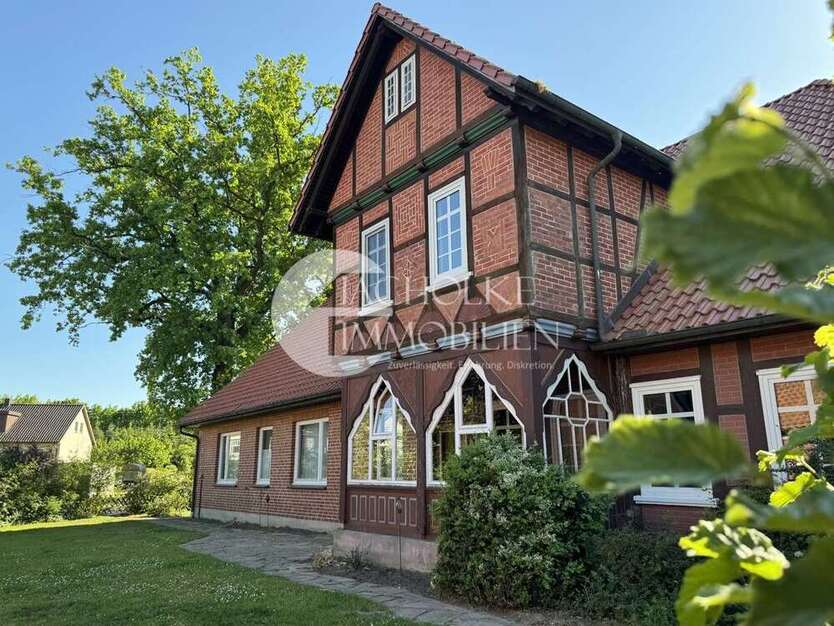 Haus zum Kaufen in Wrestedt 399.000 € 337.4 m²