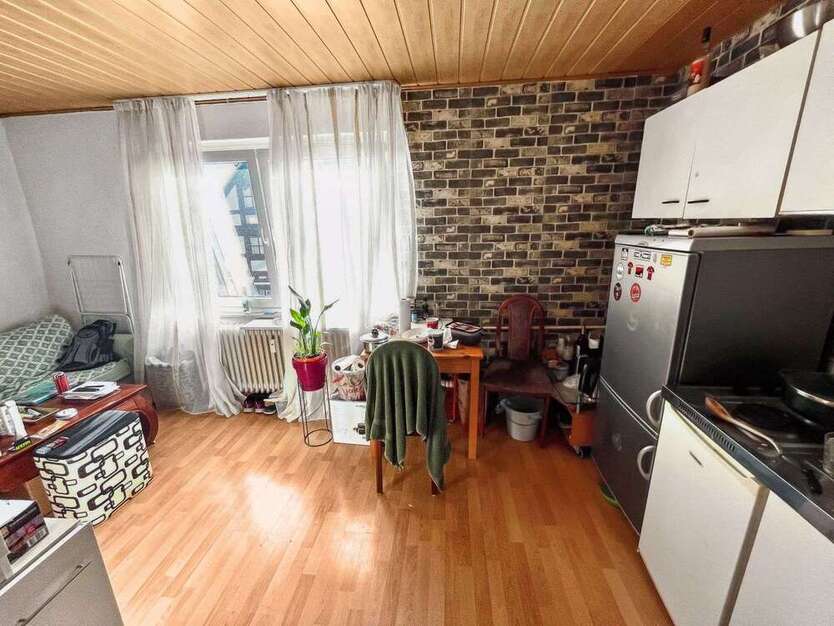 Haus zum Kaufen in Frankfurt am Main 950.000 € 224.94 m²