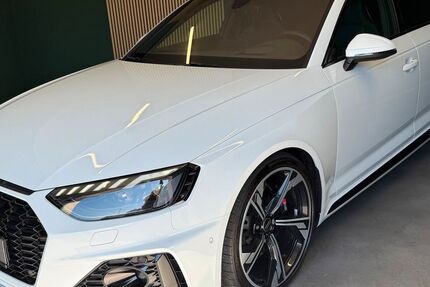 Audi RS4 29.780 km 64.850 &euro; Sonneberg 96515