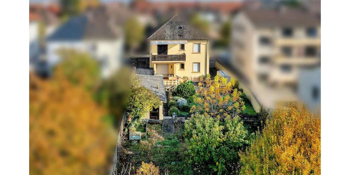 Haus zum Kaufen in Schwetzingen 689.000 € 138 m² 6.5 zimmer