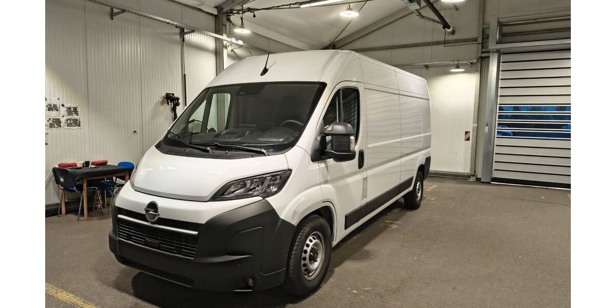 Opel Movano 33.872 km 25.150 &euro; Parsberg 92331