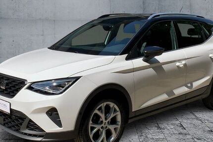 Seat Arona 29.113 km 18.450 € Mitterteich 95666