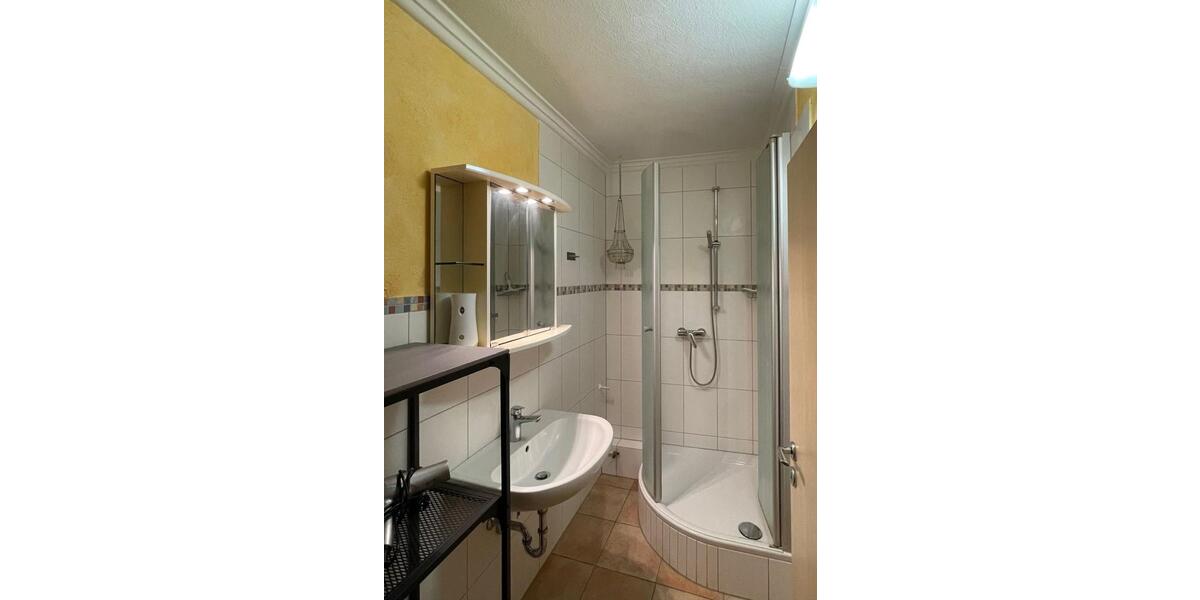 Hochparterre Schwetzingen - 2.5 Zimmer, 65 m&sup2;, 1.390&euro; | Angebot:24787169