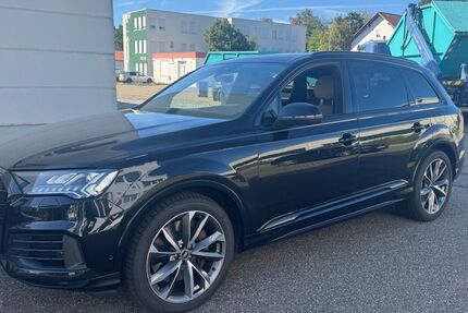 Audi Q7 119.000 km 36.900 &euro; Karlsruhe 76133