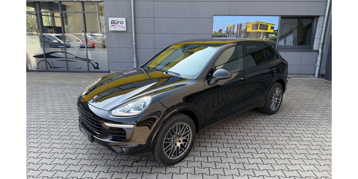 Porsche Cayenne 149.500 km 29.990 &euro; Lohne 49393