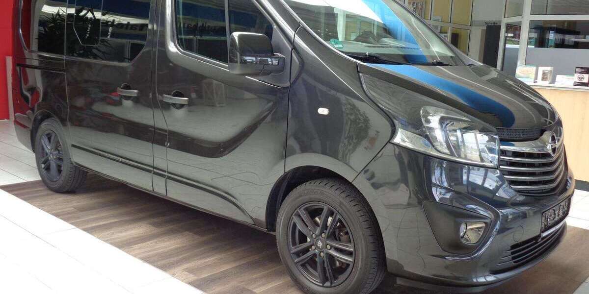 Opel Vivaro 124.771 km 15.990 &euro; Malchow 17213
