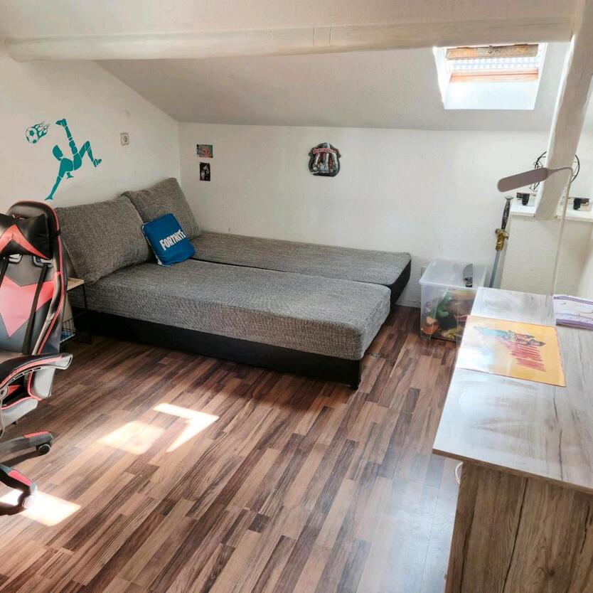 helles Familienhaus ohne Garten in Lank Latum