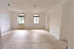 Erdgeschoßwohnung, Erstbezug nach Sanierung