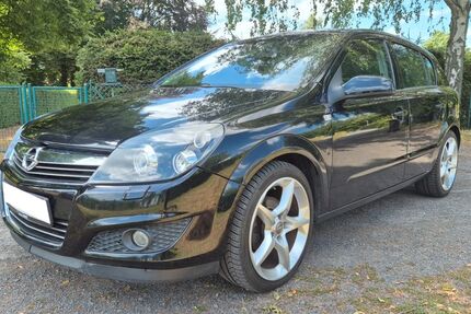 Opel Astra 196.000 km 1.499 &euro; Berlin 13125