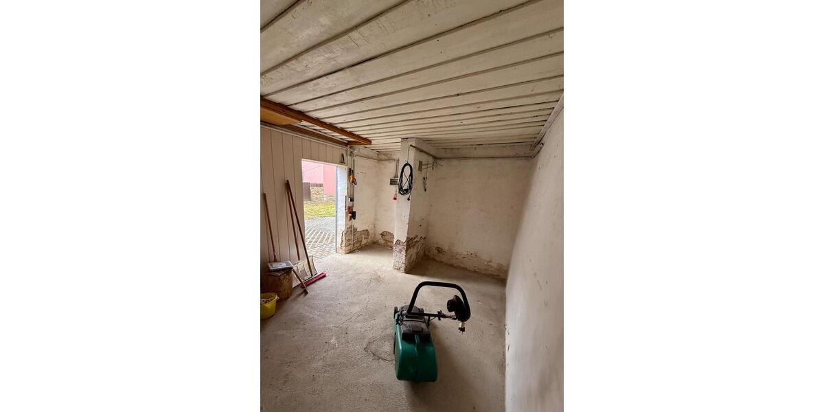 Erdgeschoßwohnung Greußen - 4 Zimmer, 60 m&sup2;, 47.500&euro; | Angebot:27020772