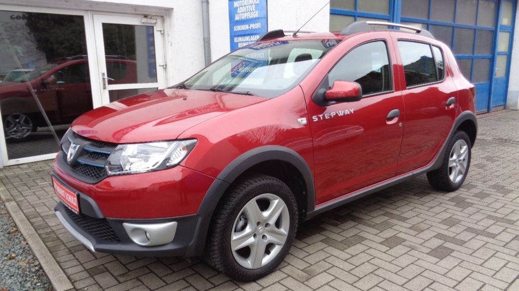 Dacia Sandero 73.795 km 7.950 &euro; Aschersleben 06449