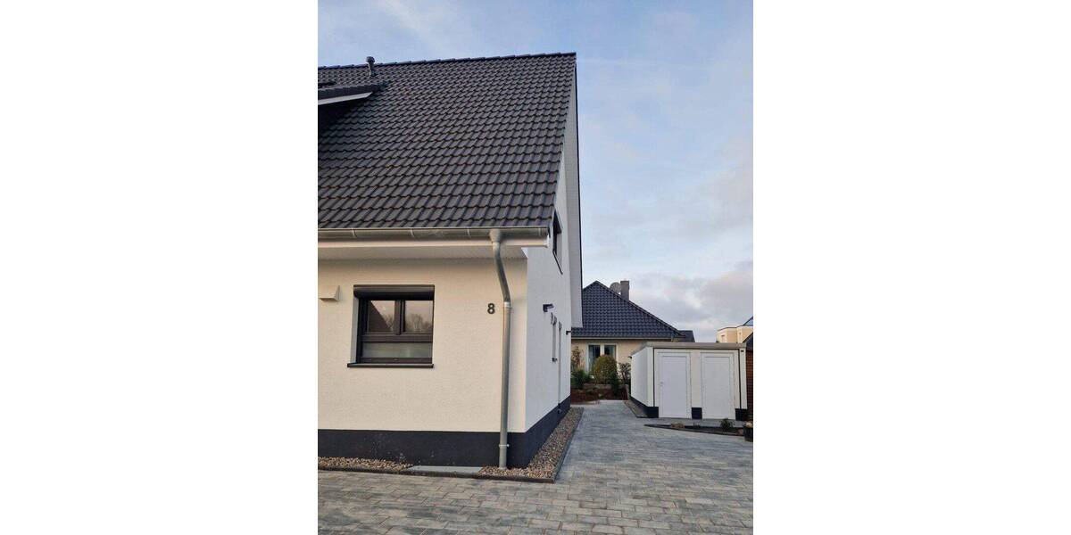 Doppelhaushälfte Oyten - 4 Zimmer, 141 m&sup2;, 1.760&euro; | Angebot:26875152