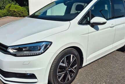 VW Touran 120.000 km 26.250 &euro; Unterhaching 82008