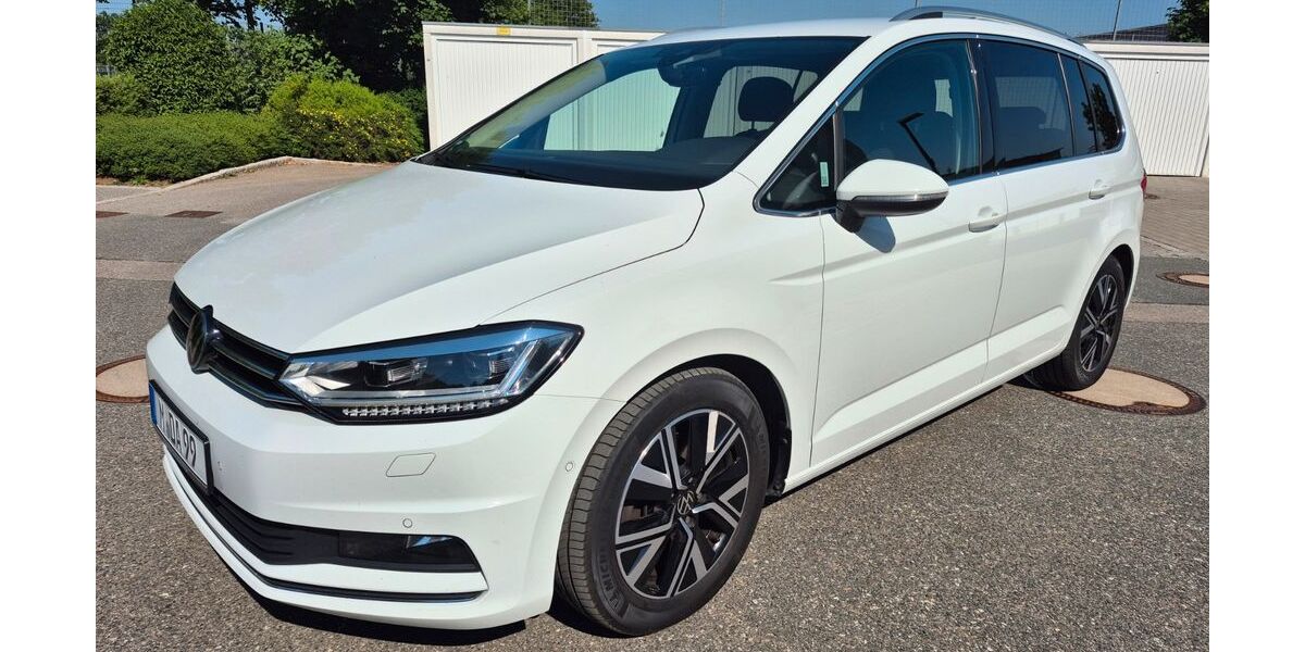 VW Touran 120.000 km 26.250 &euro; Unterhaching 82008