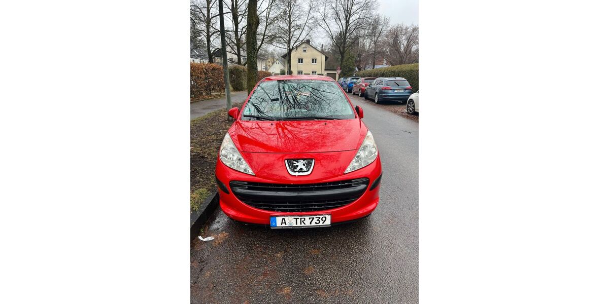 Peugeot 207 57.103 km 3.400 &euro; München 80997