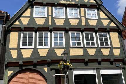 Einzelhandel in Celle 1.500 € 39 m² zimmer