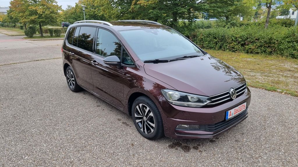 VW Touran 128.980 km 16.980 &euro; Augsburg 86199