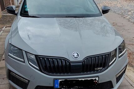 Skoda Octavia 102.000 km 19.550 &euro; Klein Quenstedt 38820