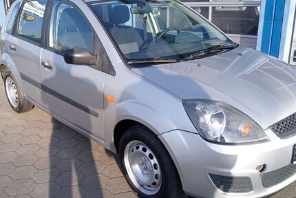 Ford Fiesta 211.000 km 2.495 &euro; Schwerin 19061