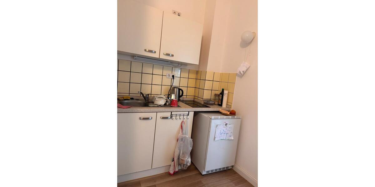 Etagenwohnung Bremen Östliche Vorstadt - 1 Zimmer, 16 m&sup2;, 460&euro; | Angebot:26687894