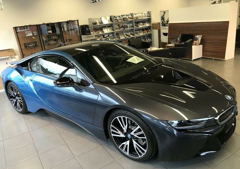 BMW i8 200 km 159.900 € Gelnhausen 63571