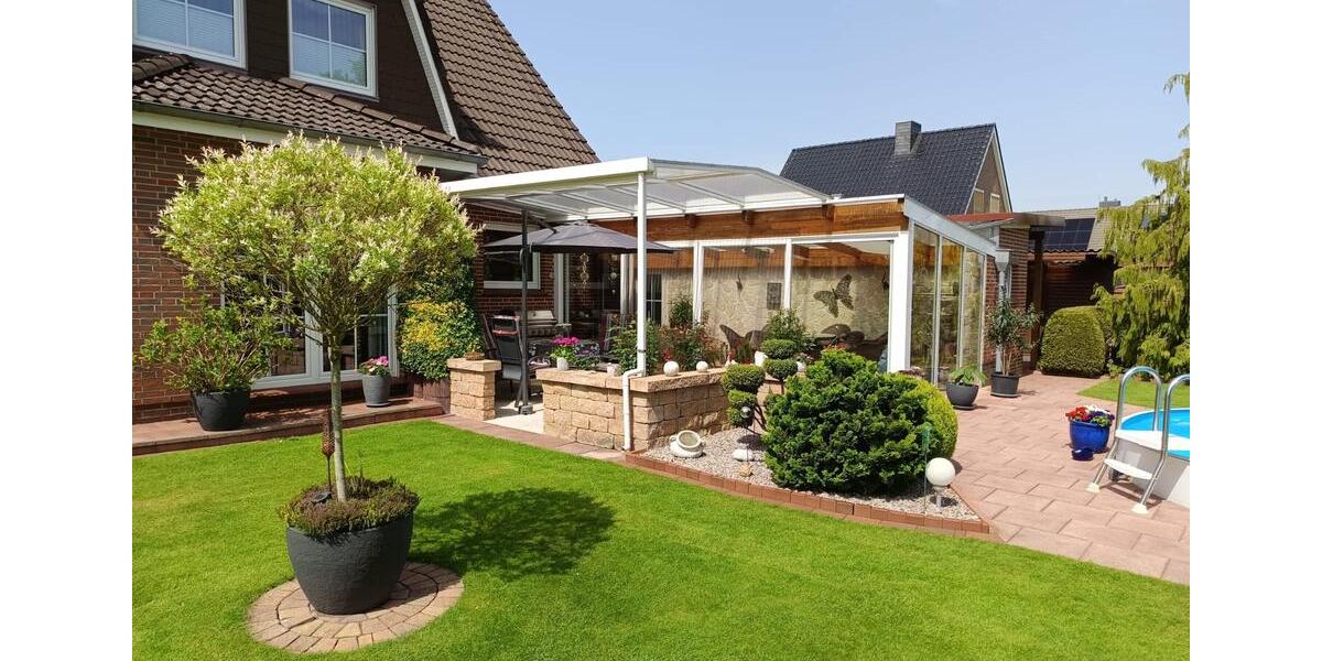 Einfamilienhaus Friedeburg - 8 Zimmer, 220 m&sup2;, 430.000&euro; | Angebot:26781570