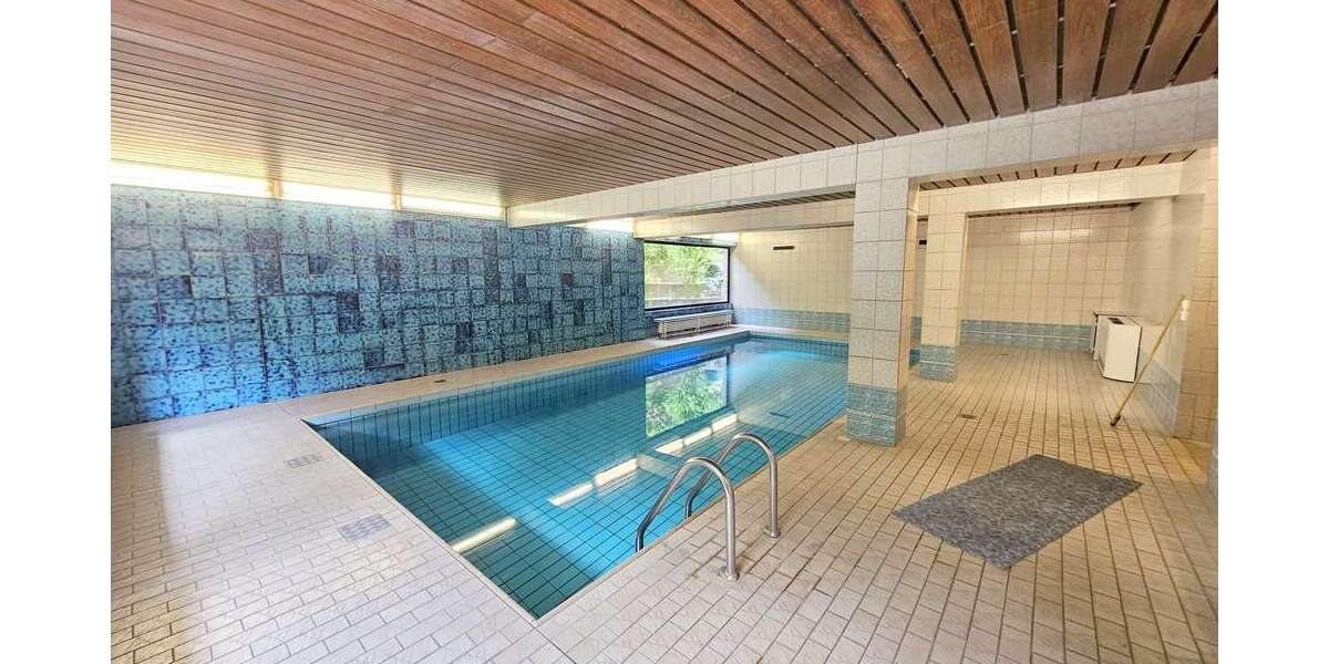 Etagenwohnung Frankfurt Niederrad - 5 Zimmer, 127 m&sup2;, 1.900&euro; | Angebot:26807580