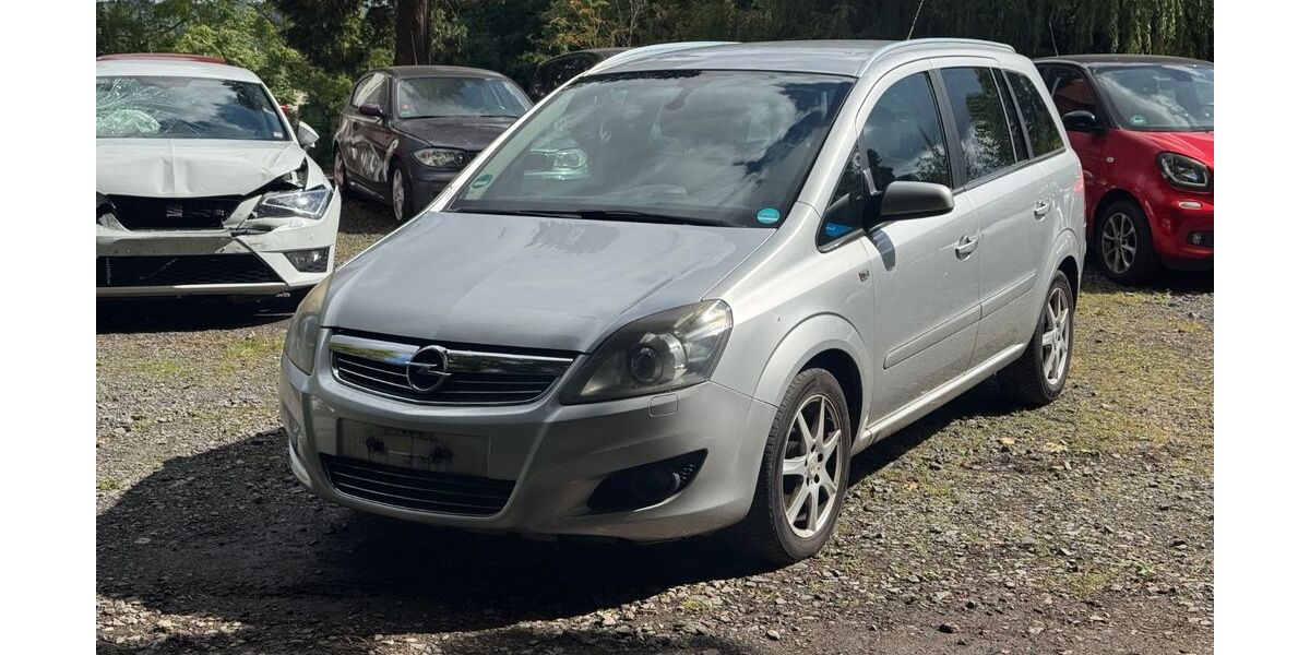 Opel Zafira 268.000 km 750 € Bad Breisig 53498