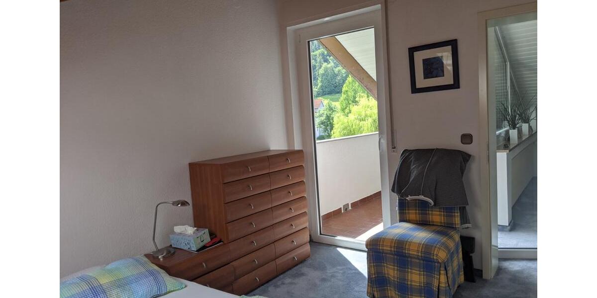 Dachgeschoßwohnung Oberkochen - 3 Zimmer, 57 m&sup2;, 675&euro; | Angebot:25512952