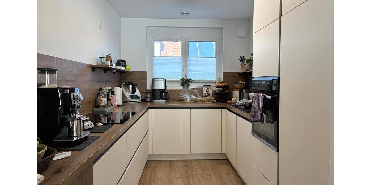 Reihenhaus Hilpoltstein - 5 Zimmer, 125 m&sup2;, 1.600&euro; | Angebot:26147020