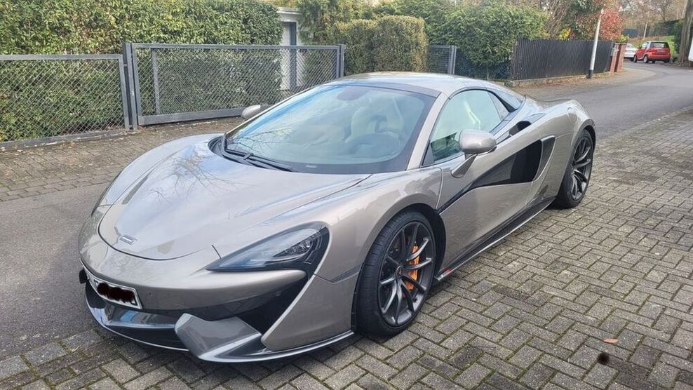 570S