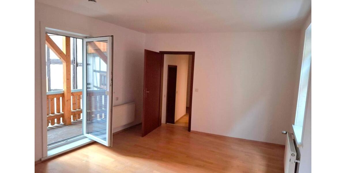 Etagenwohnung Wernigerode - 3 Zimmer, 72 m&sup2;, 576&euro; | Angebot:26251272