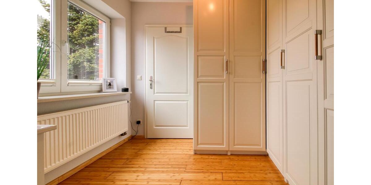 Einfamilienhaus Husum - 6 Zimmer, 228 m&sup2;, 649.000&euro; | Angebot:26663392