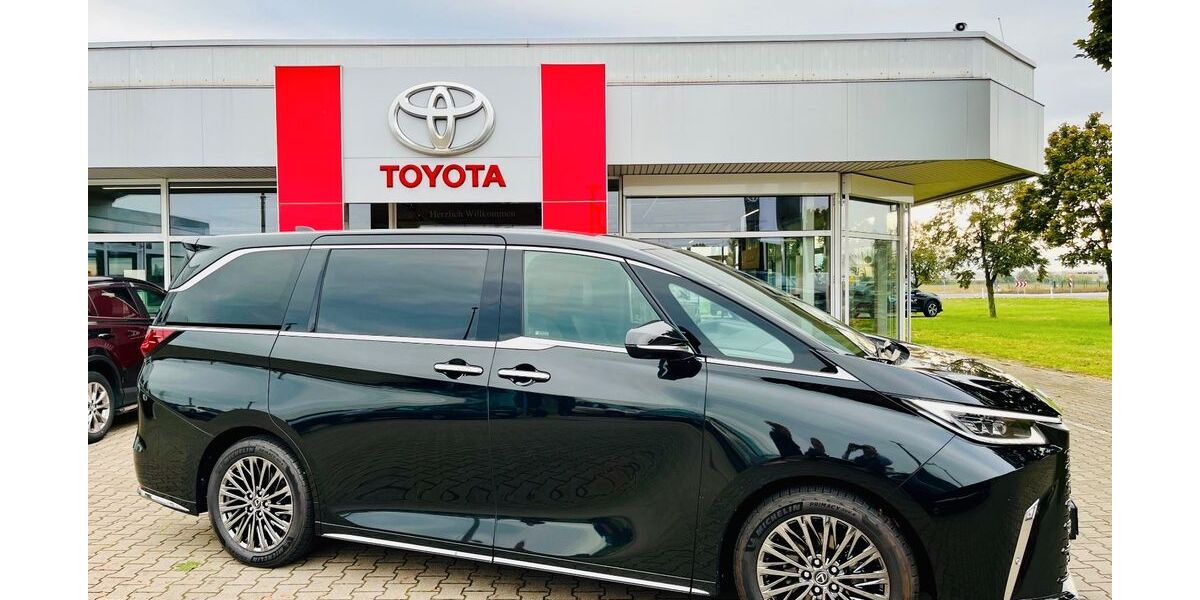 Lexus LM 8.000 km 107.000 &euro; Zeithain 01619