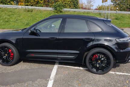 Porsche Macan 8.750 km 110.000 &euro; Gaggenau 76571