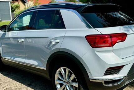 VW T-Roc 109.000 km 18.999 &euro; Norderstedt Mitte 22844