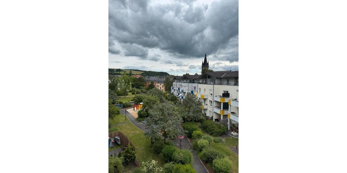Dachgeschoßwohnung Freital - 2 Zimmer, 67 m&sup2;, 145.000&euro; | Angebot:26800656