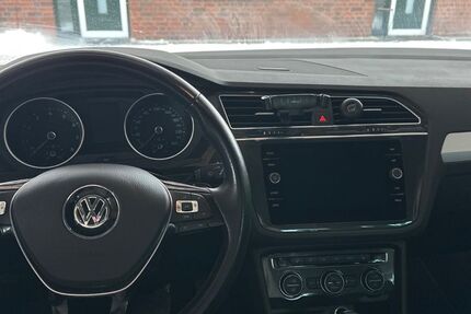 VW Tiguan 100.000 km 22.150 &euro; Labenz 23898