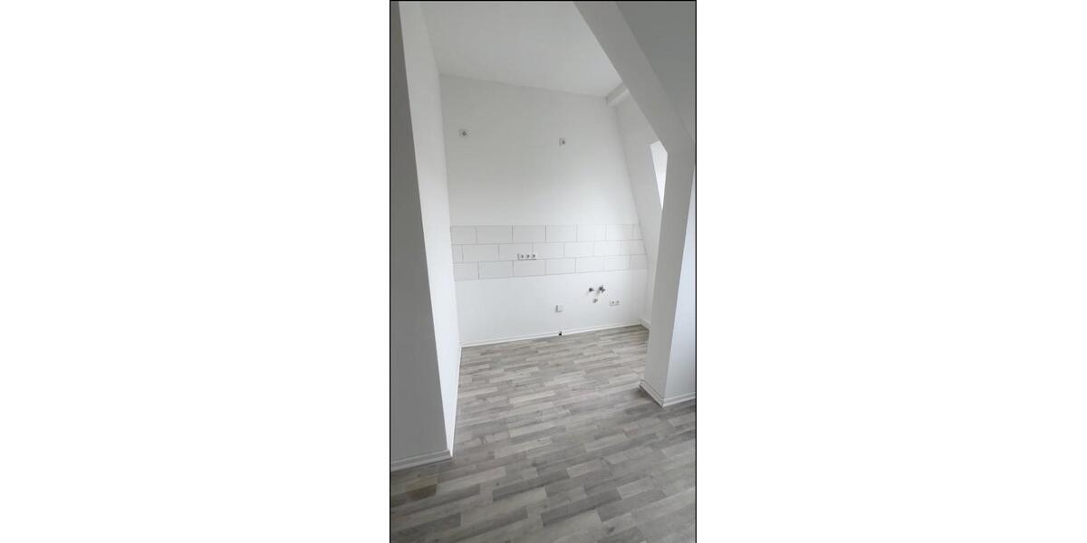 Etagenwohnung Bitterfeld-Wolfen Bitterfeld - 2.5 Zimmer, 54 m&sup2;, 430&euro; | Angebot:27641817