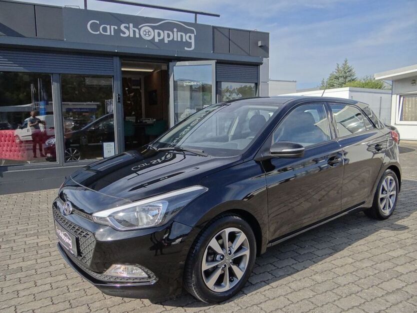 i20