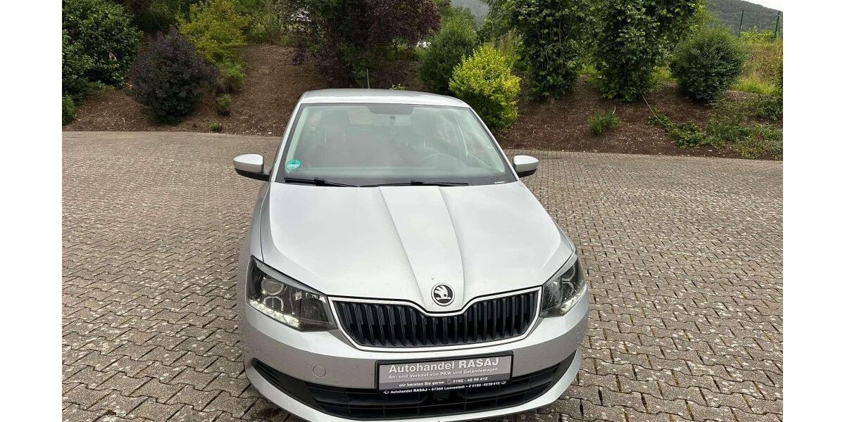 Skoda Fabia 241.000 km 3.199 &euro; Lennestadt-Meggen 57368