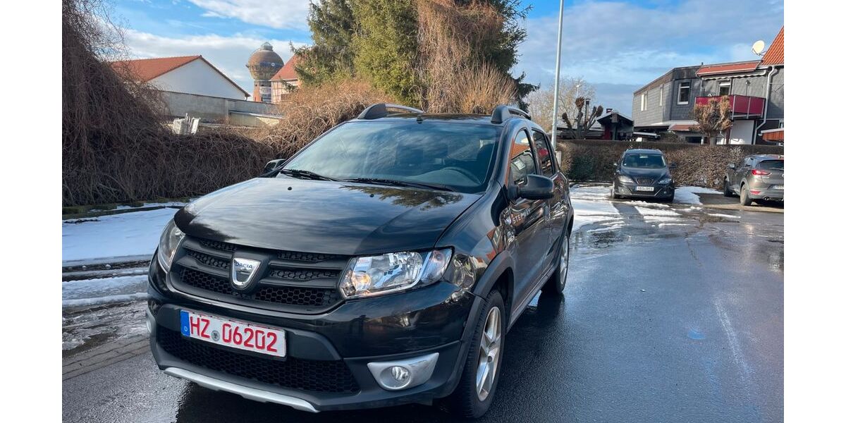 Dacia Sandero 100.000 km 2.890 &euro; halberstadt 38820