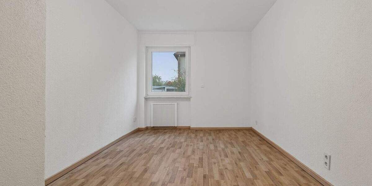 Etagenwohnung Karlsruhe / Knielingen Knielingen - 3 Zimmer, 87 m&sup2;, 339.000&euro; | Angebot:25094443