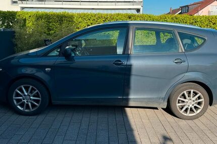 Seat Altea 192.000 km 1.900 &euro; Sindelfingen 71065