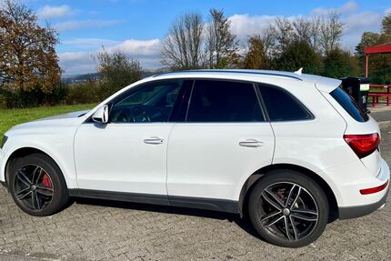 Audi Q5 208.000 km 14.999 &euro; Hessen 00000