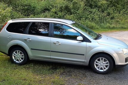 Ford Focus 202.000 km 2.800 &euro; Eisingen 75239